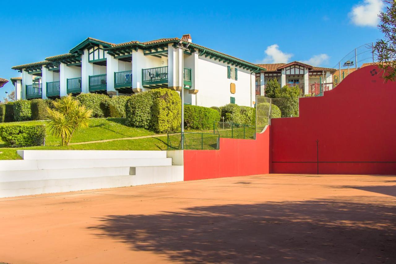 Azureva Hendaye Hotel Bagian luar foto