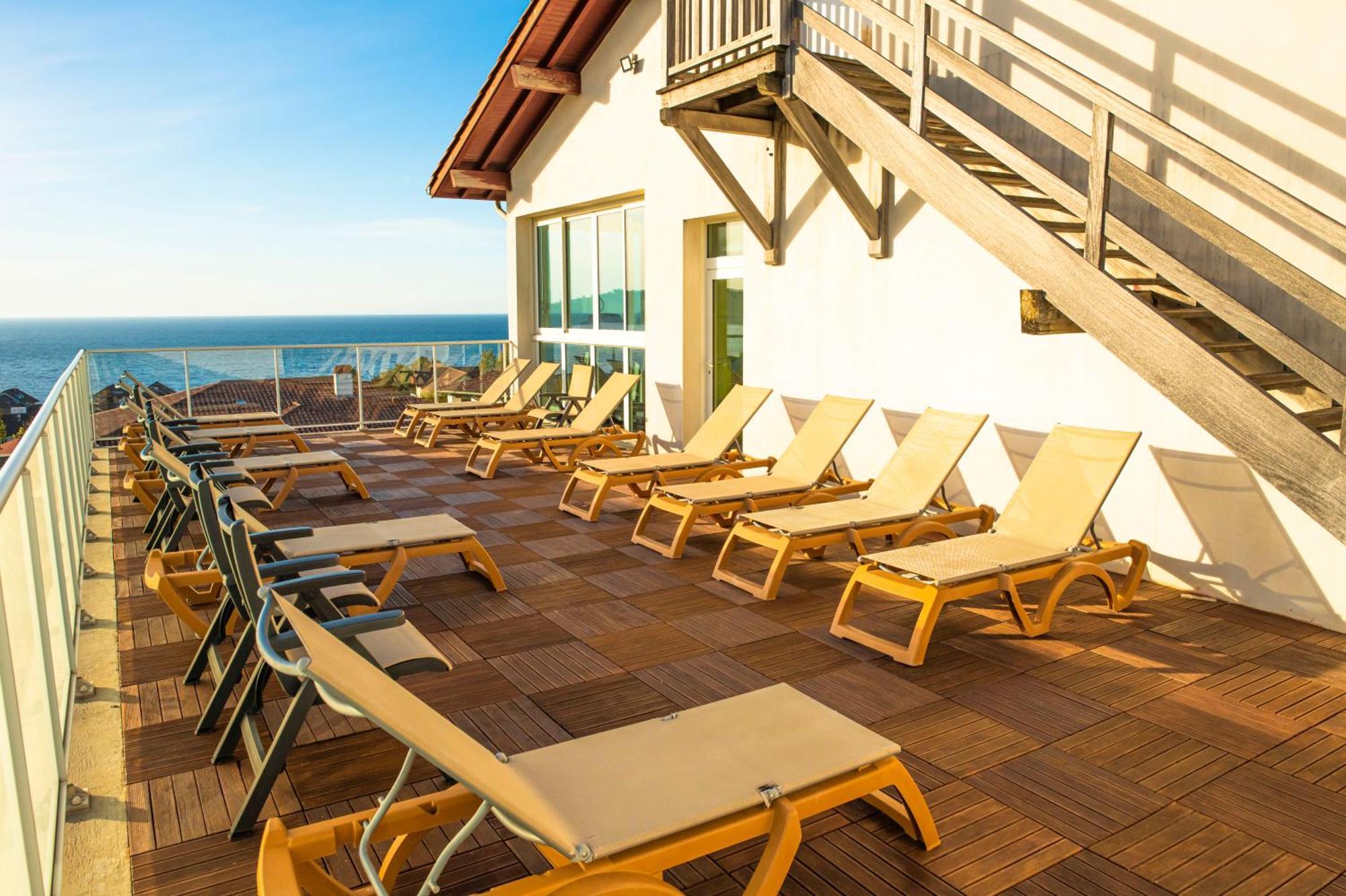 Azureva Hendaye Hotel Bagian luar foto