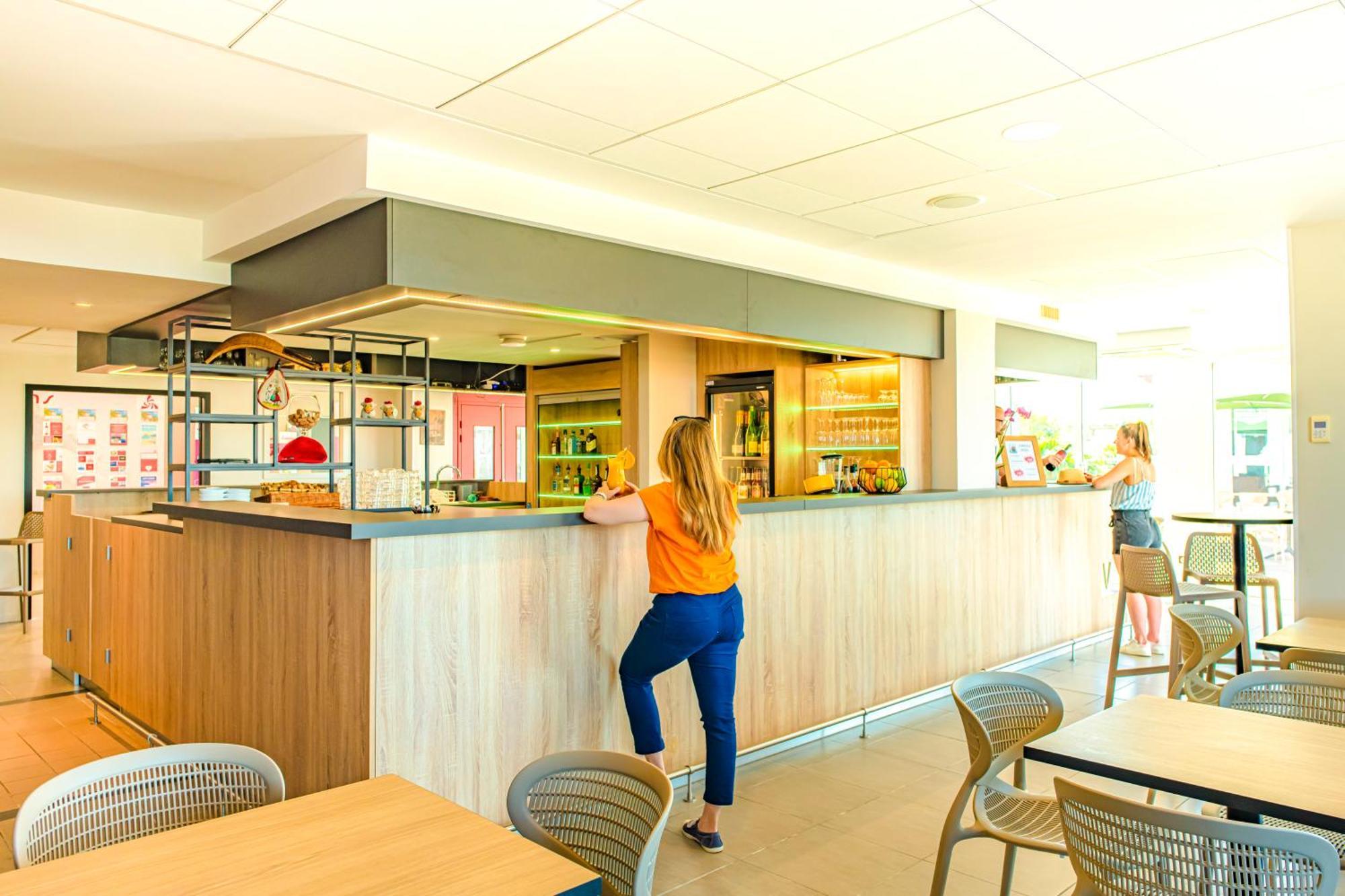 Azureva Hendaye Hotel Bagian luar foto