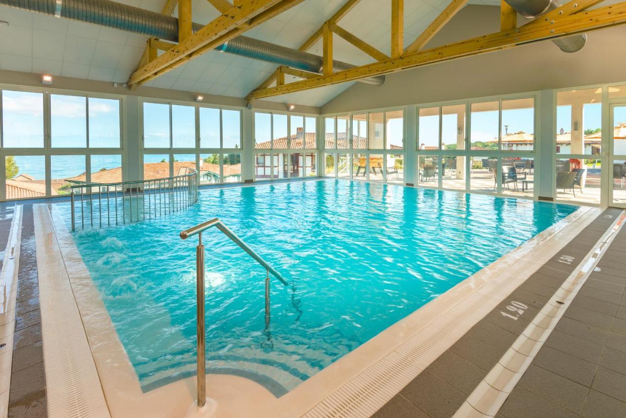 Azureva Hendaye Hotel Bagian luar foto